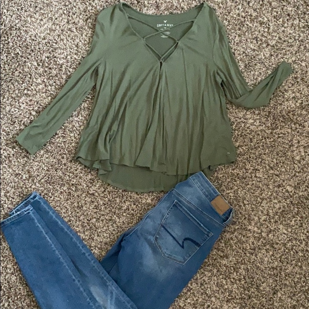 Green soft and sexy relaxed shirt